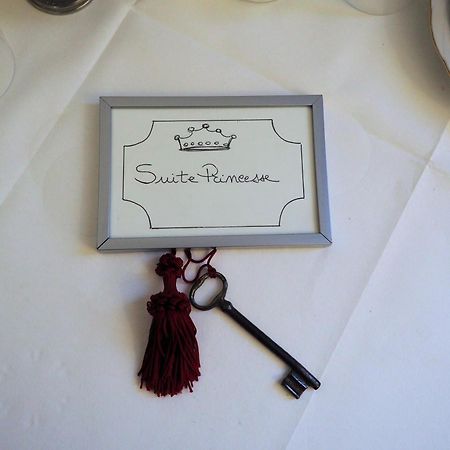 Ab Suite Bohemien B&B Болонья Экстерьер фото