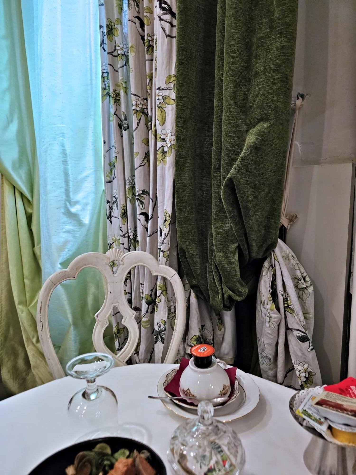 Ab Suite Bohemien B&B Болонья Экстерьер фото